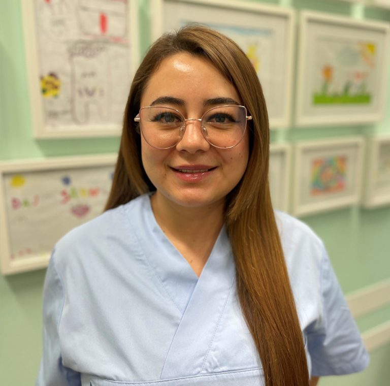 Kinderzahnarztpraxis-frankfurt-Angie-Lopez-Nunez